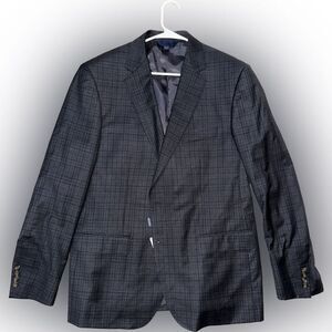 Gray Super 150’s Sport Coat with Notched Lapels